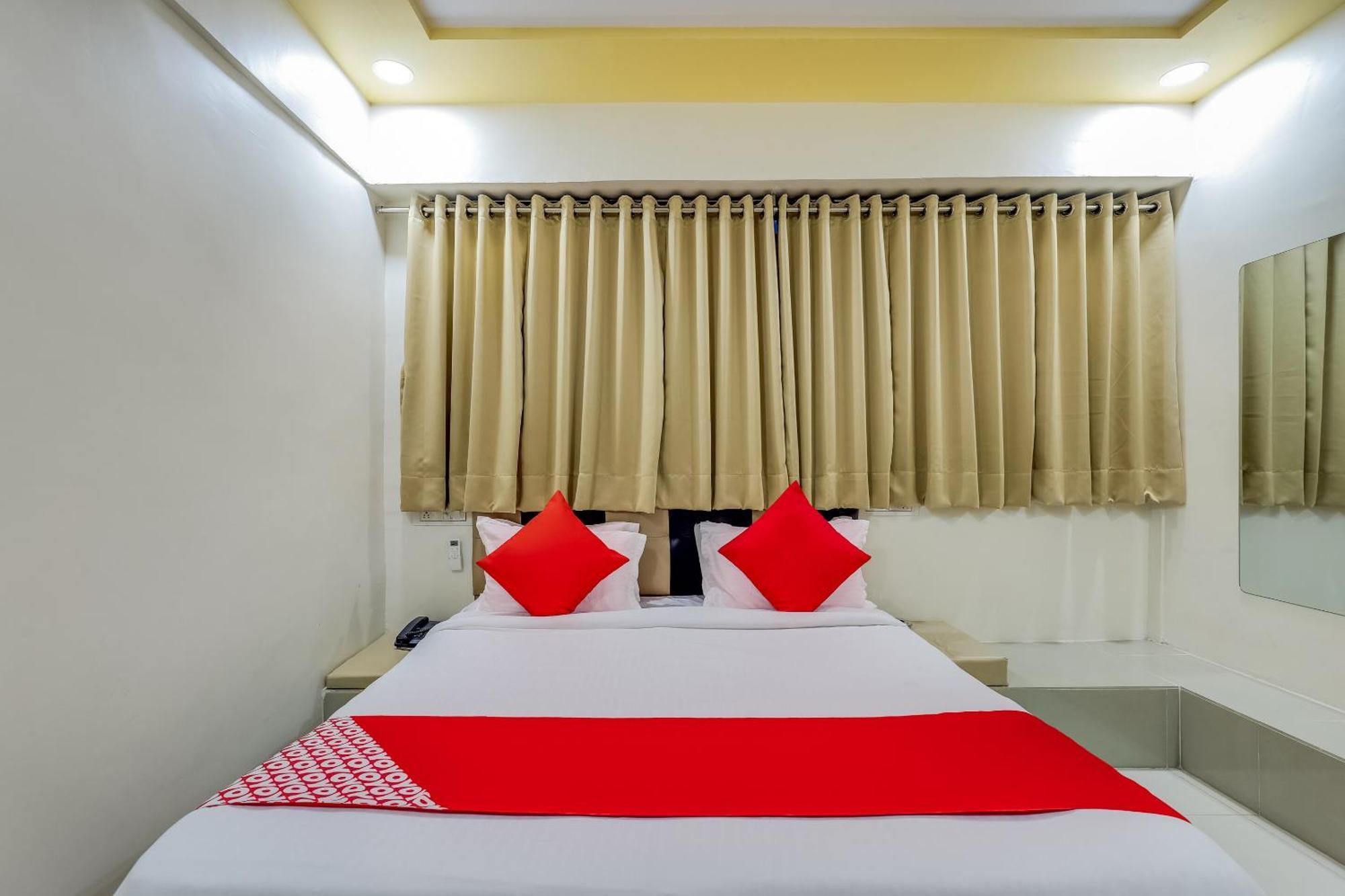 אחמדאבאד Collection O Hotel Alice מראה חיצוני תמונה